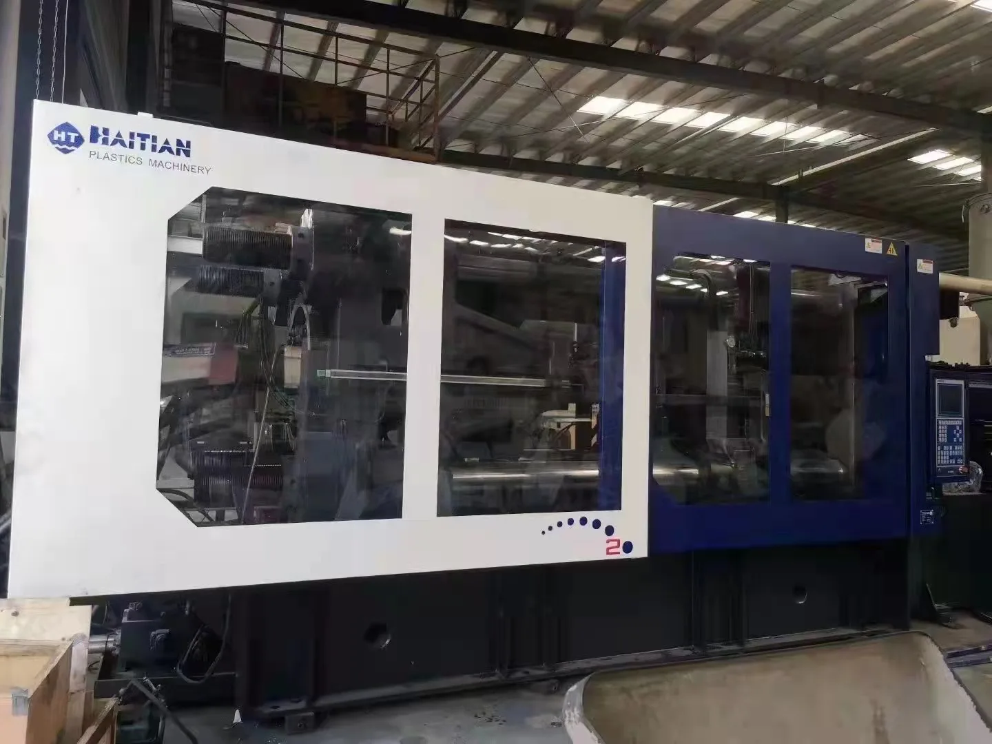 Недорогая использованная пластиковая литьевая машина Ningbo MA10000 1000 тонн