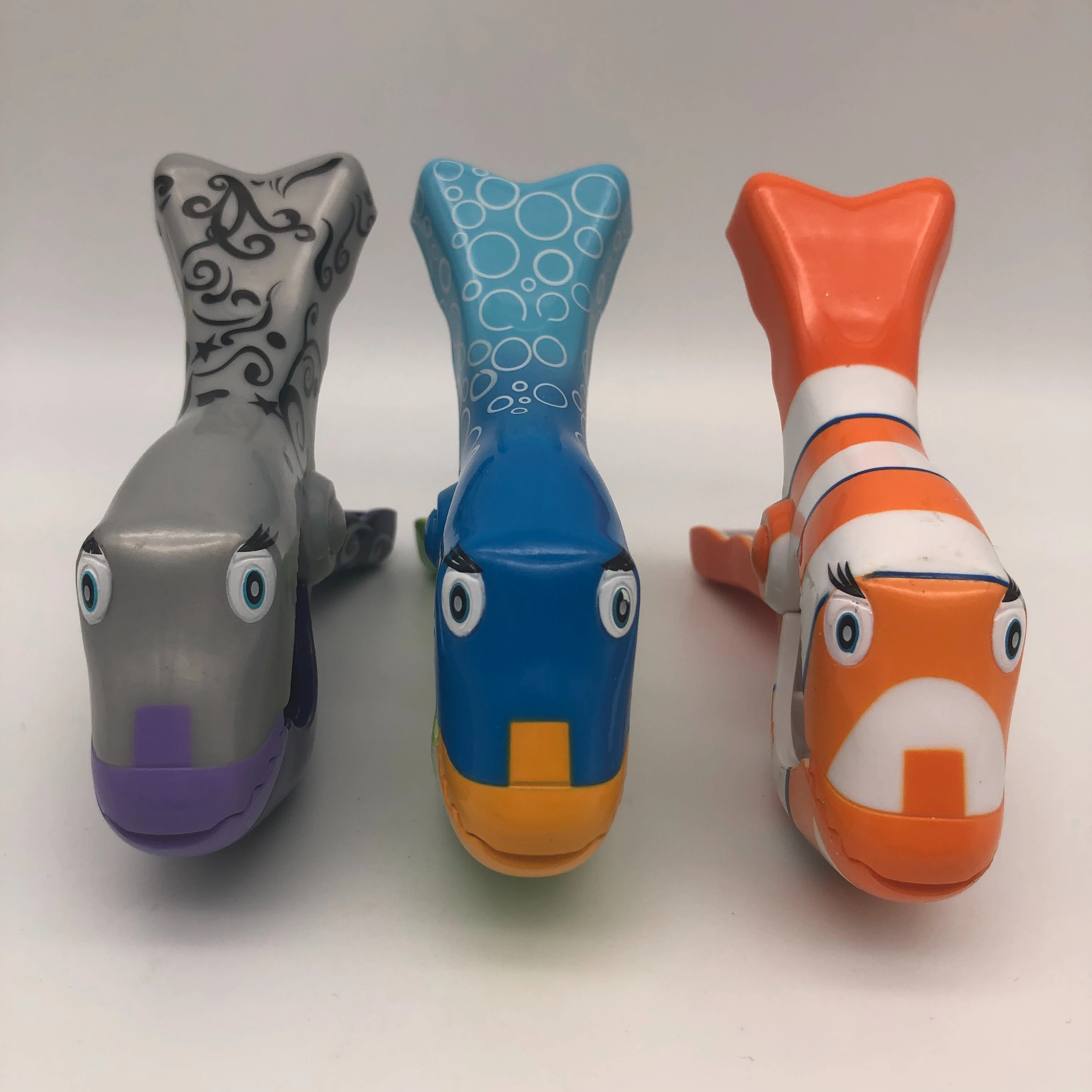 2021 Plastic clothing pin Beach towel holders Patio Pool Accessories towel clips Chip Clips Secure Clips
