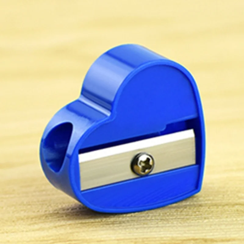 Cheap pencil sharpener Acrylic Heart-shaped small pencil sharpener kids students stationery and office