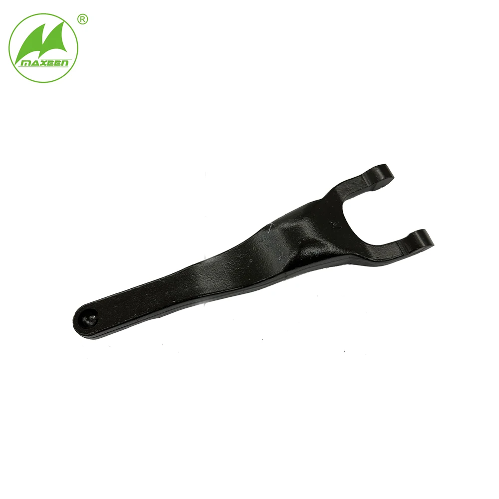 OEM ODM MAXEEN NO.CF017 OEM 31204-37050 Weight 0.978 clutch fork use for Model TOYOTA Hino