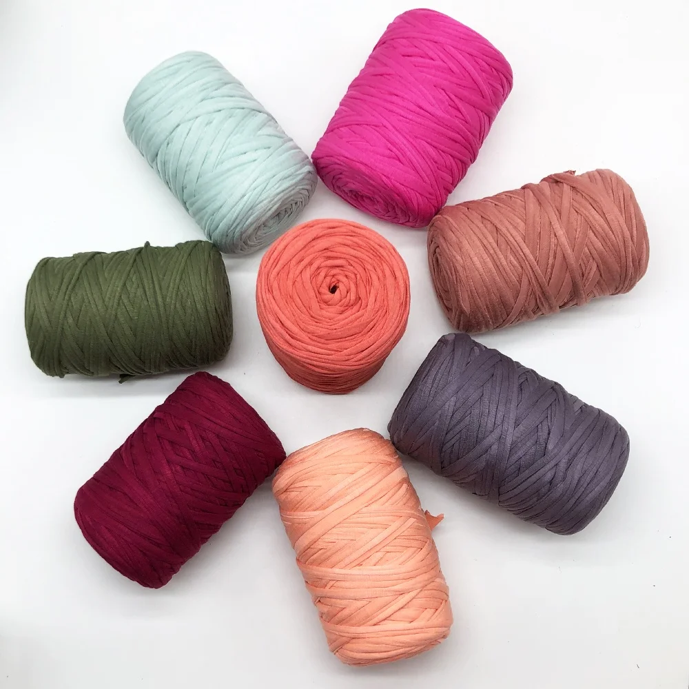 Wholesale t shirt yarn colorful spaghetti yarn 500g fancy crochet yarn