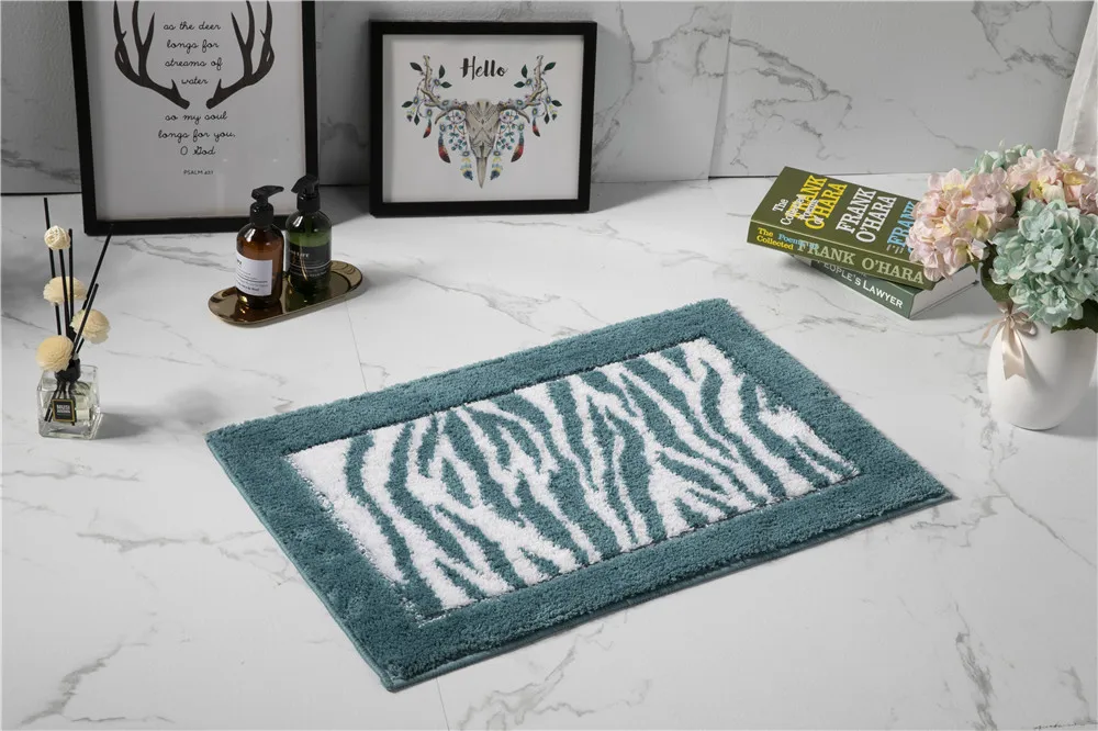 High quality  microfiber soft absorbent bathroom rug anti slip bath mat washable foot mat