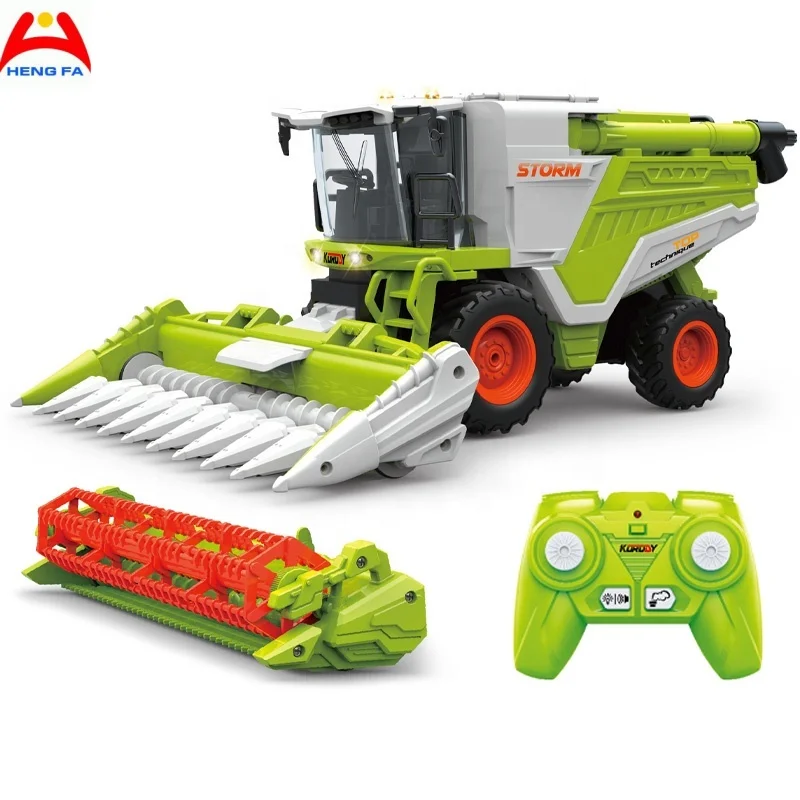 RC Farm Tractor Toy 2.4G Remote Control Combine Harvester Truck with Sounds Lights and Spray 1/24 High Simulation Vehicle Toys