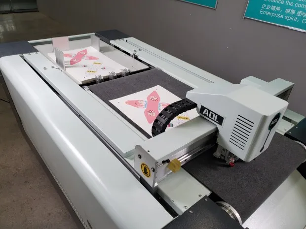 Машина для резки бумажных коробок AOYOO cnc digital sticker die