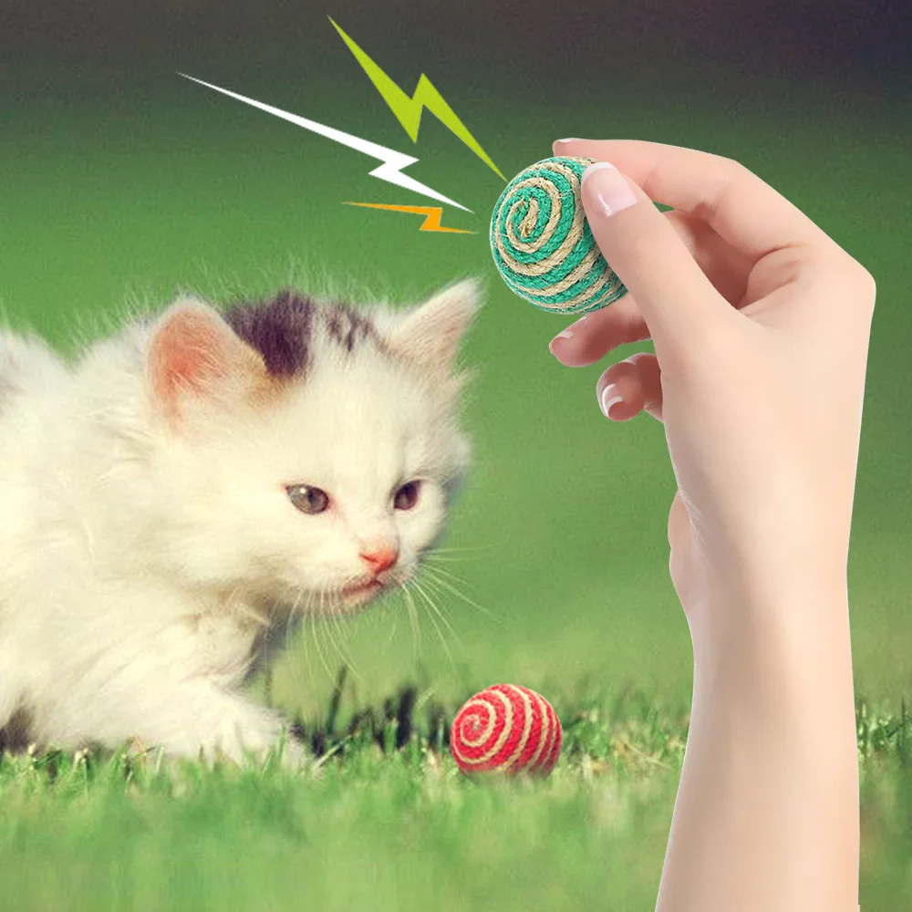 Cat toy sisal ball wear-resistant scratching cat toy with sound Christmas toys