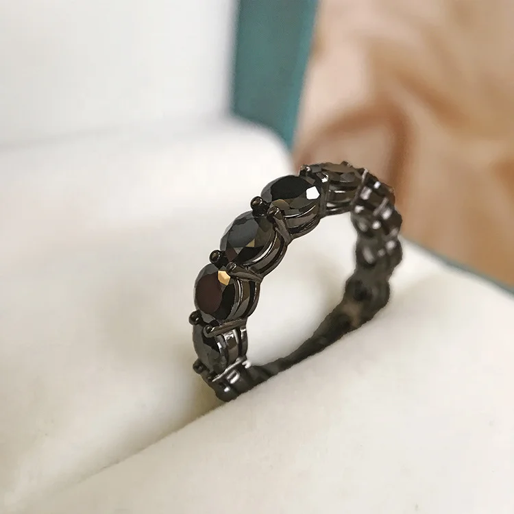 2023 New Retro Style 925 Sterling Silver Jewelry Full Eternity Band Rings Round Shape Black Crystal Zircon Wedding Band Rings