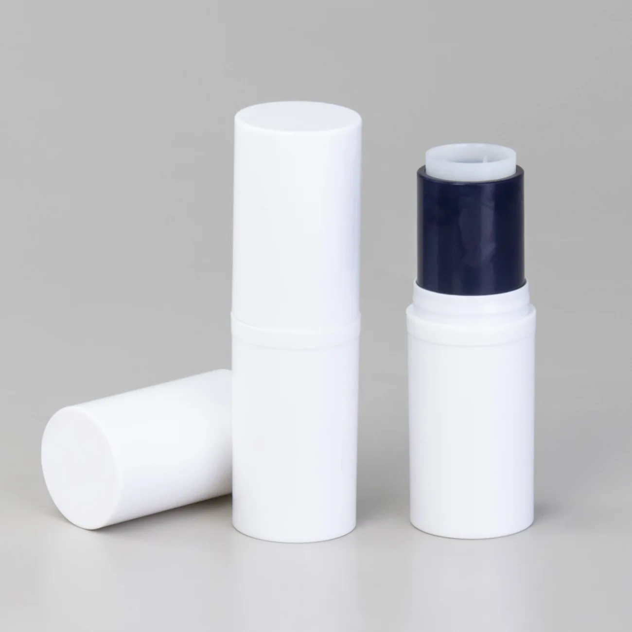 New white empty powder blusher high gloss cosmetic stick packaging solid lipstick tube