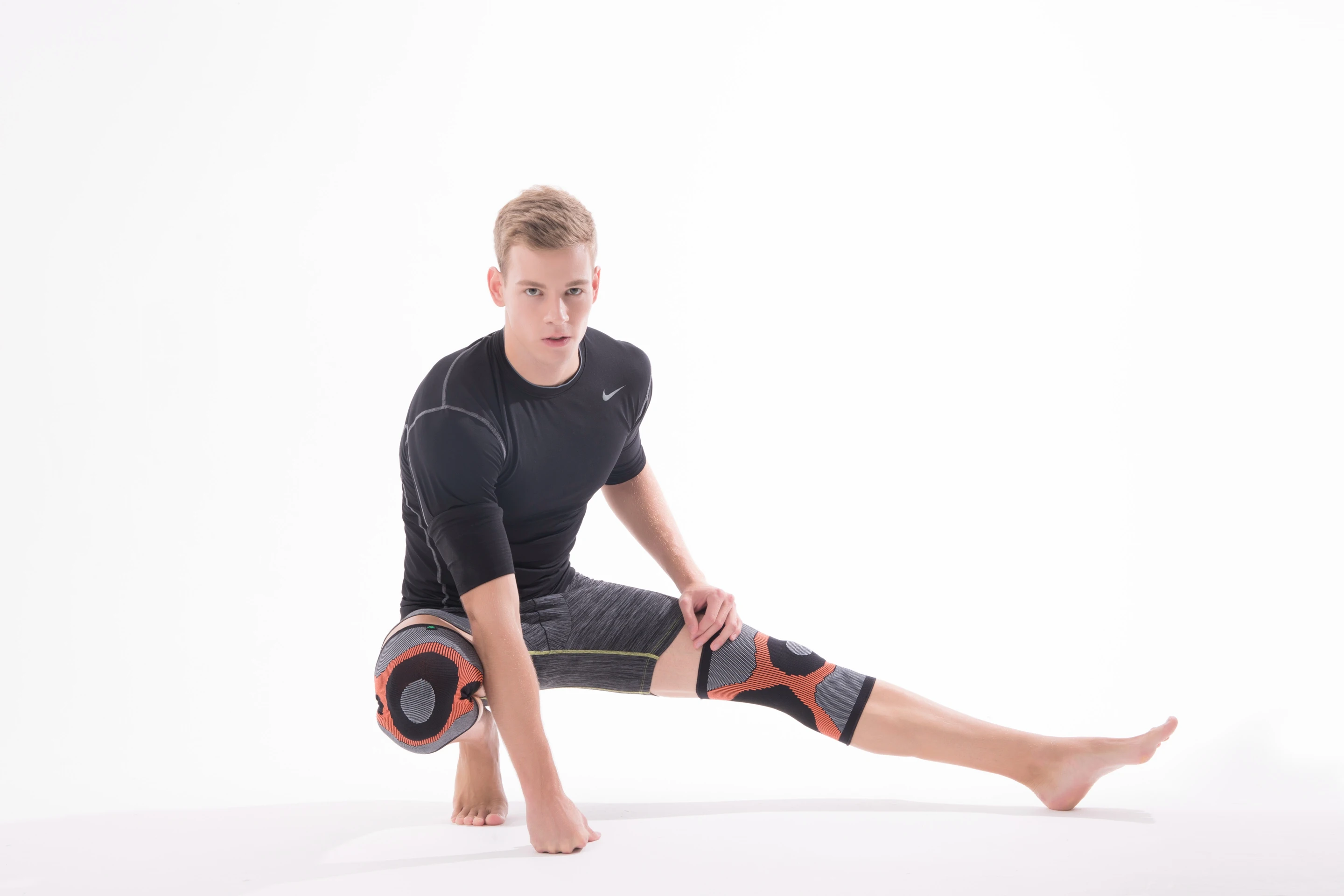 Amazon Silicone spring Anti-Slip sport knee pad support knee brace patella protector silicone knee brace support