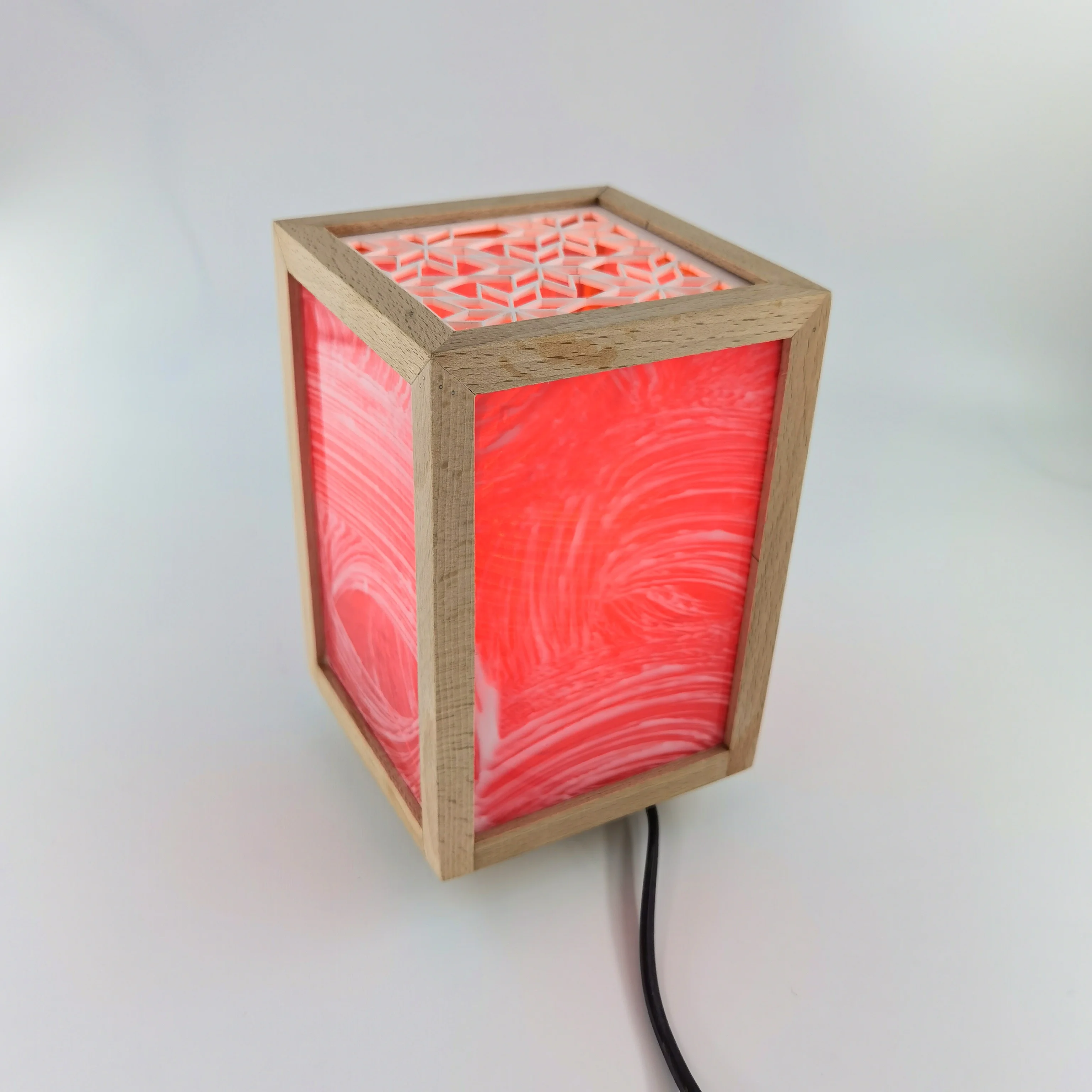 E27 LED Bulb Wooden Table Lamp Art Engrave Crafted Acrylic Modern Table Lamp For Living Room Bedroom Decoration