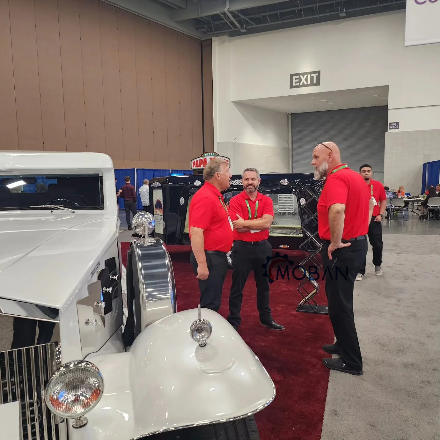 Fashion Vintage Hearse Funeral Chariot Electric Funeral Hearse Funeral classic car/Customized Bahamas Electric Horse Hearse