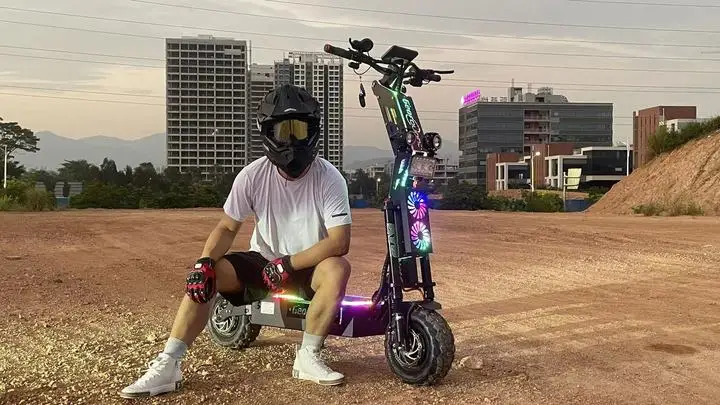 Adult Outdoor Sport 72V Dual Motor Electric Scooter 8000W 10000W 30-100Ah 14inch Fat Tire Electric Scooter