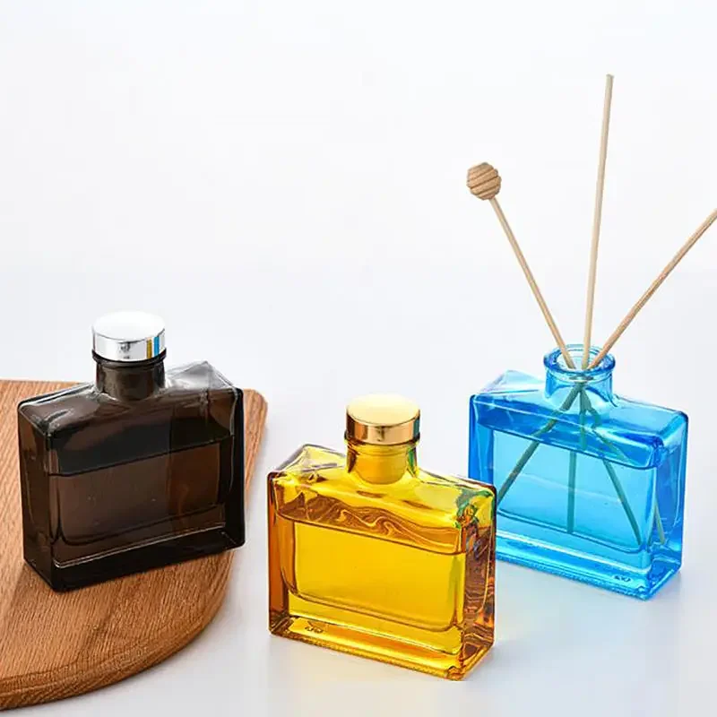 wholesale customized color glass rectangle reed diffuser bottle with cork lid