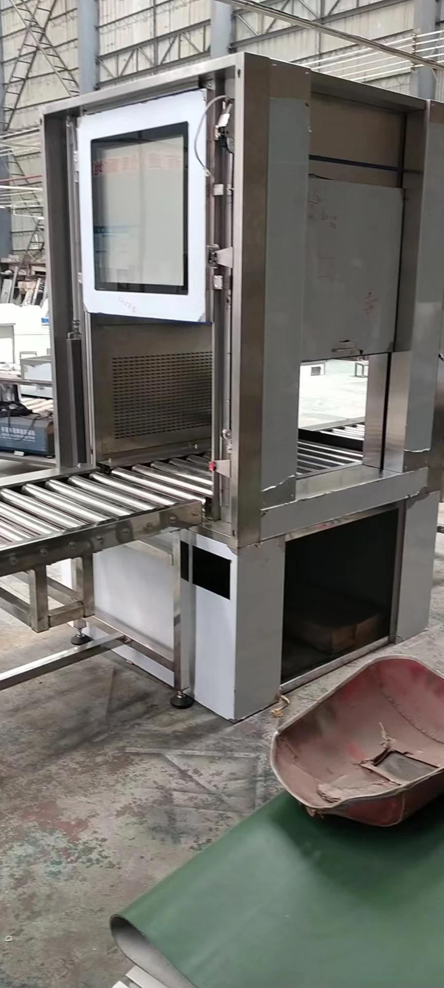 2022 Mask Factory Tunnel Conveyor Air Shower Type Pass Box Auto Roll Conveyor Line Air Shower Clean Room