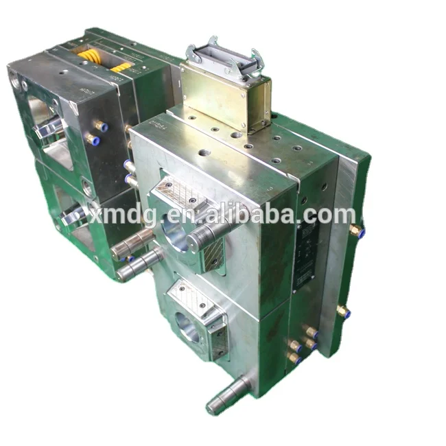 6 cavities Needle-Valve hot runner disposable cup injection mold