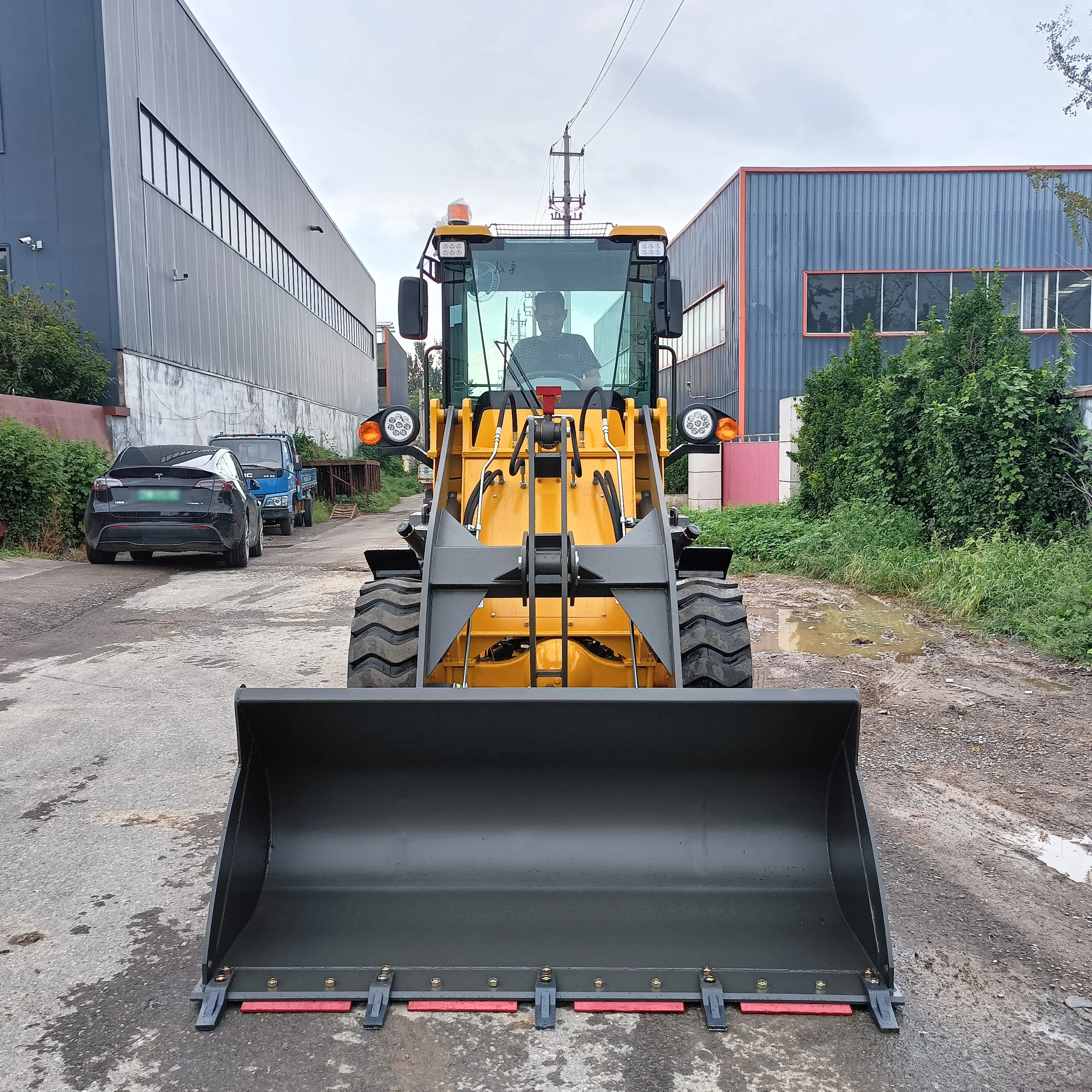 RUNTX China Mini loader articulated 1 ton 1.2 ton Optional quick hitch wheel loader for sale