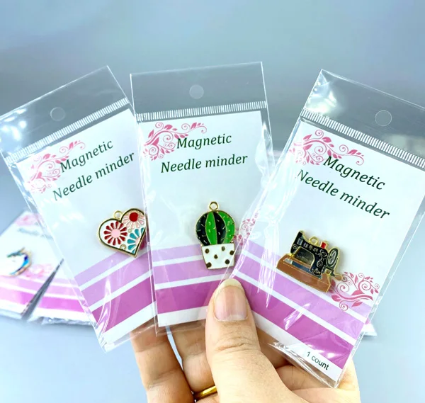 High quality Double magnets needle minder  Enamel Pin Holder