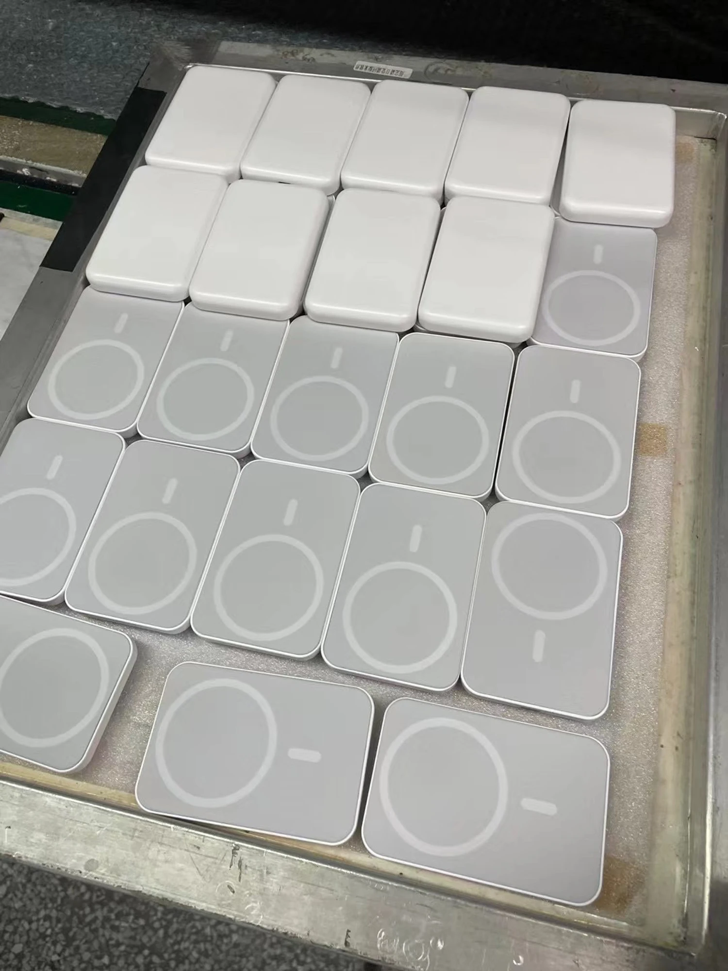 Original Factory Mag Safe Battery Pack For Phone High Quality Clone MagSaf Magnetic Wireless Power Bank Safe Packs