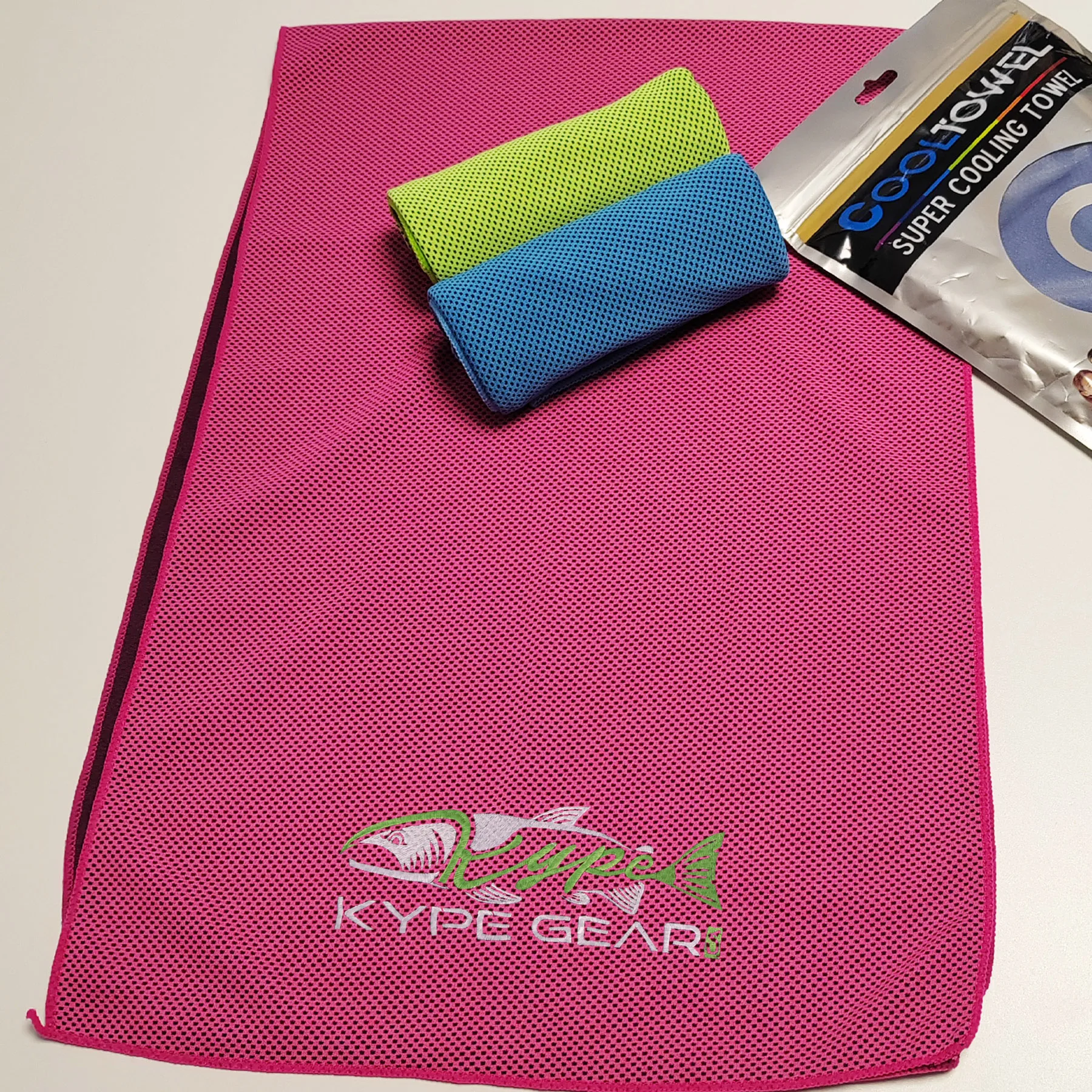 Custom Microfiber Square Cooling Towel Quick-Dry for Fitness Gym Sports Travel Ice Cold in Summer