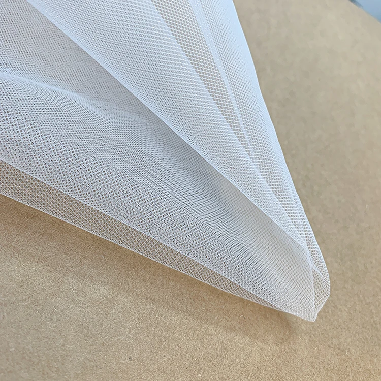 Китайская фабрика прямые продажи мягкая тюль полиэфирная сетчатая ткань для платья-юбки девочек