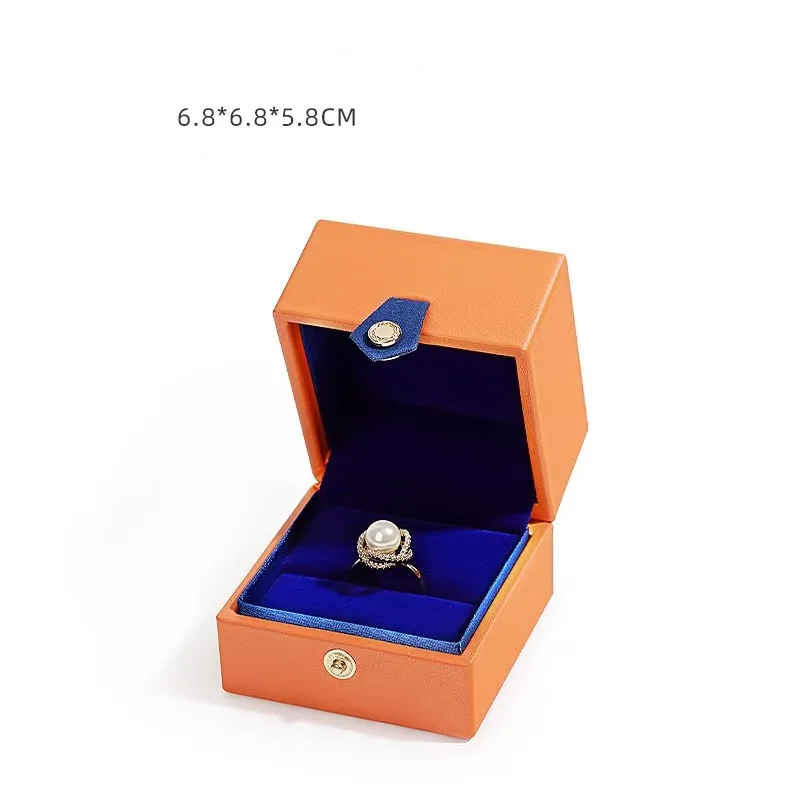jewelry 14 (3).jpg