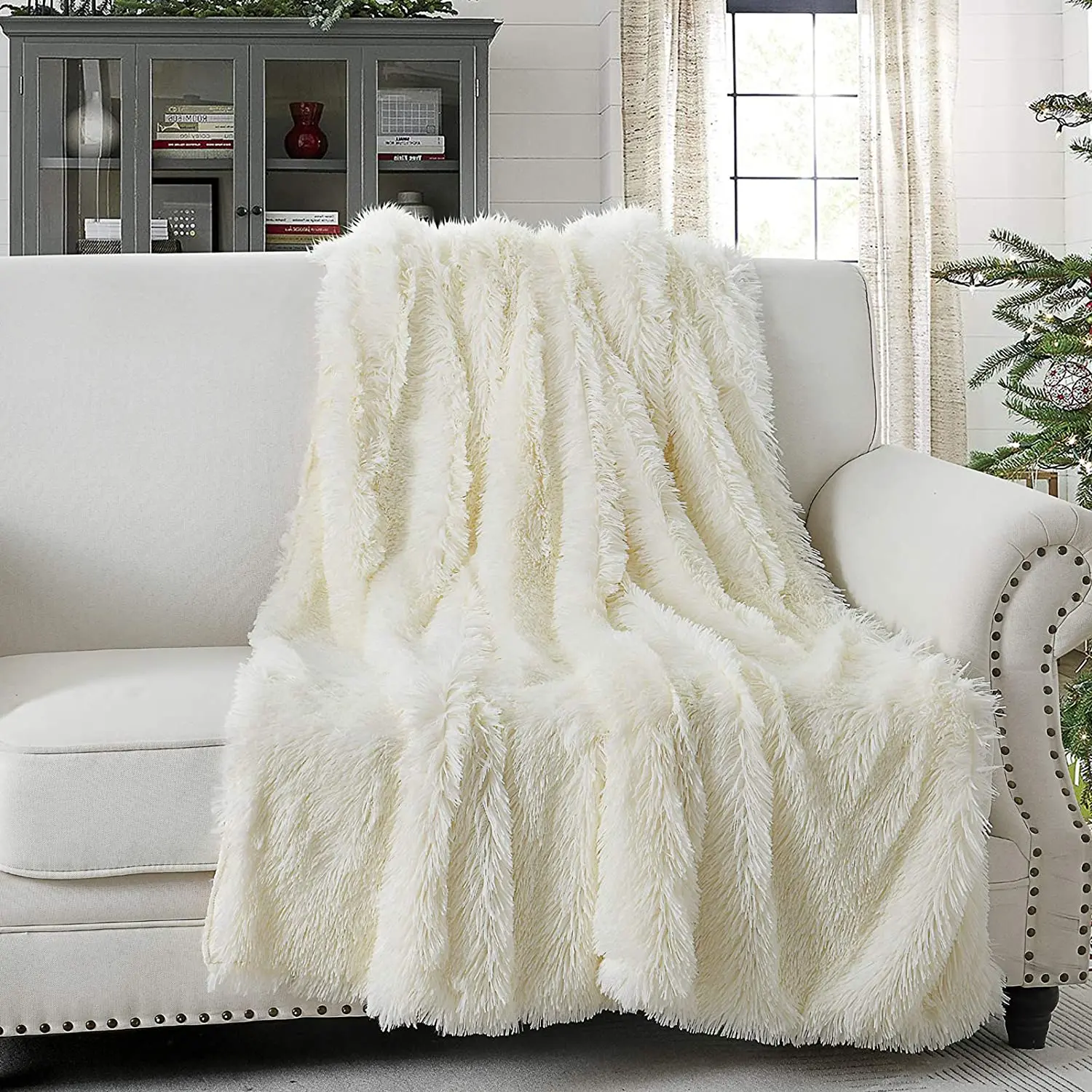 Stylish Sequined Long Pile Shaggy Rabbit Faux Fur Fabric for Blanket/Coat/Fur Collar/Shawl