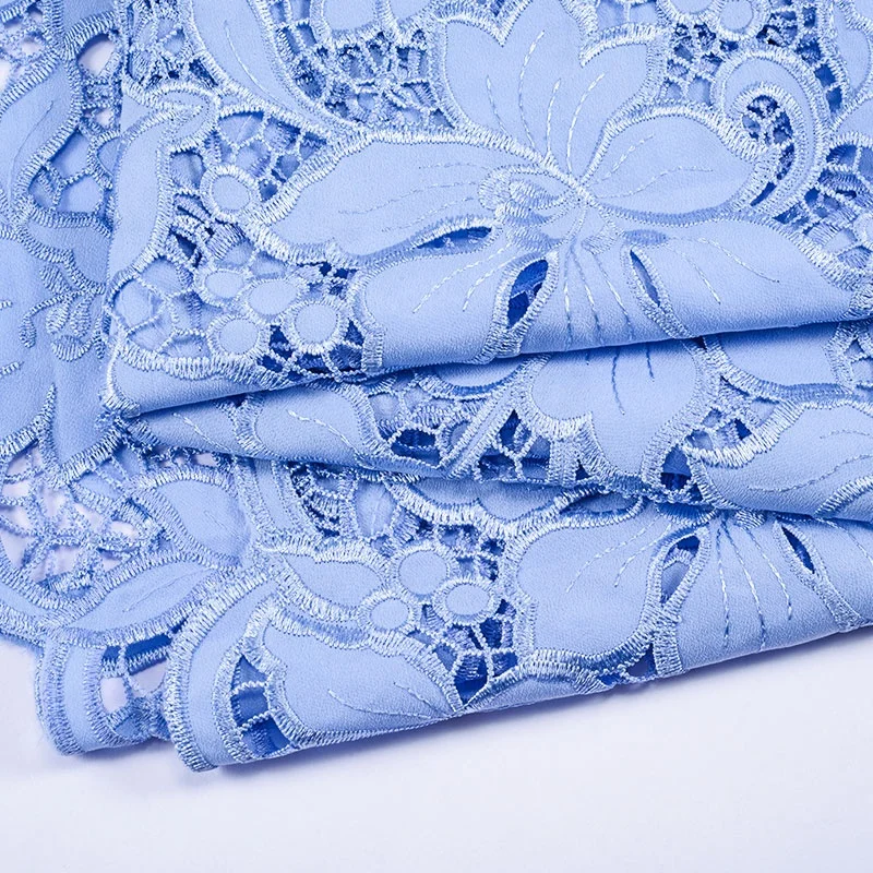 Guipure Lace Fabric With Embroidered Flower Patterns Water Soluble Light Blue Laces Fabric For Women Wear Making