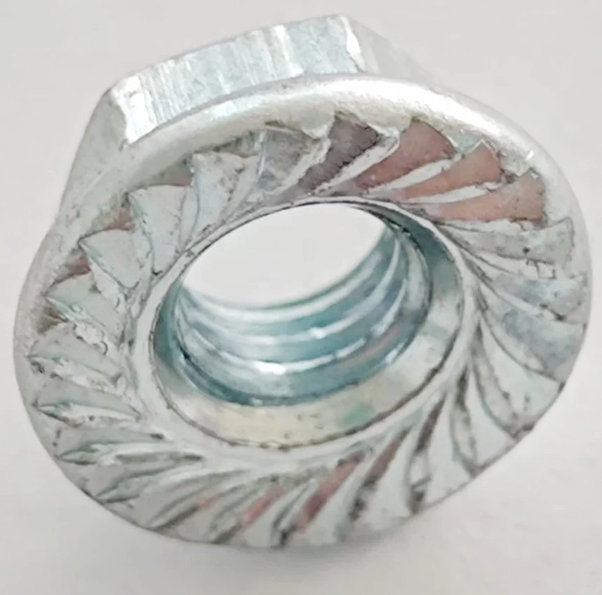 DIN Standard  Carbon Steel   ZINC plated Grade 4.8 M24 size  Flange  Nut