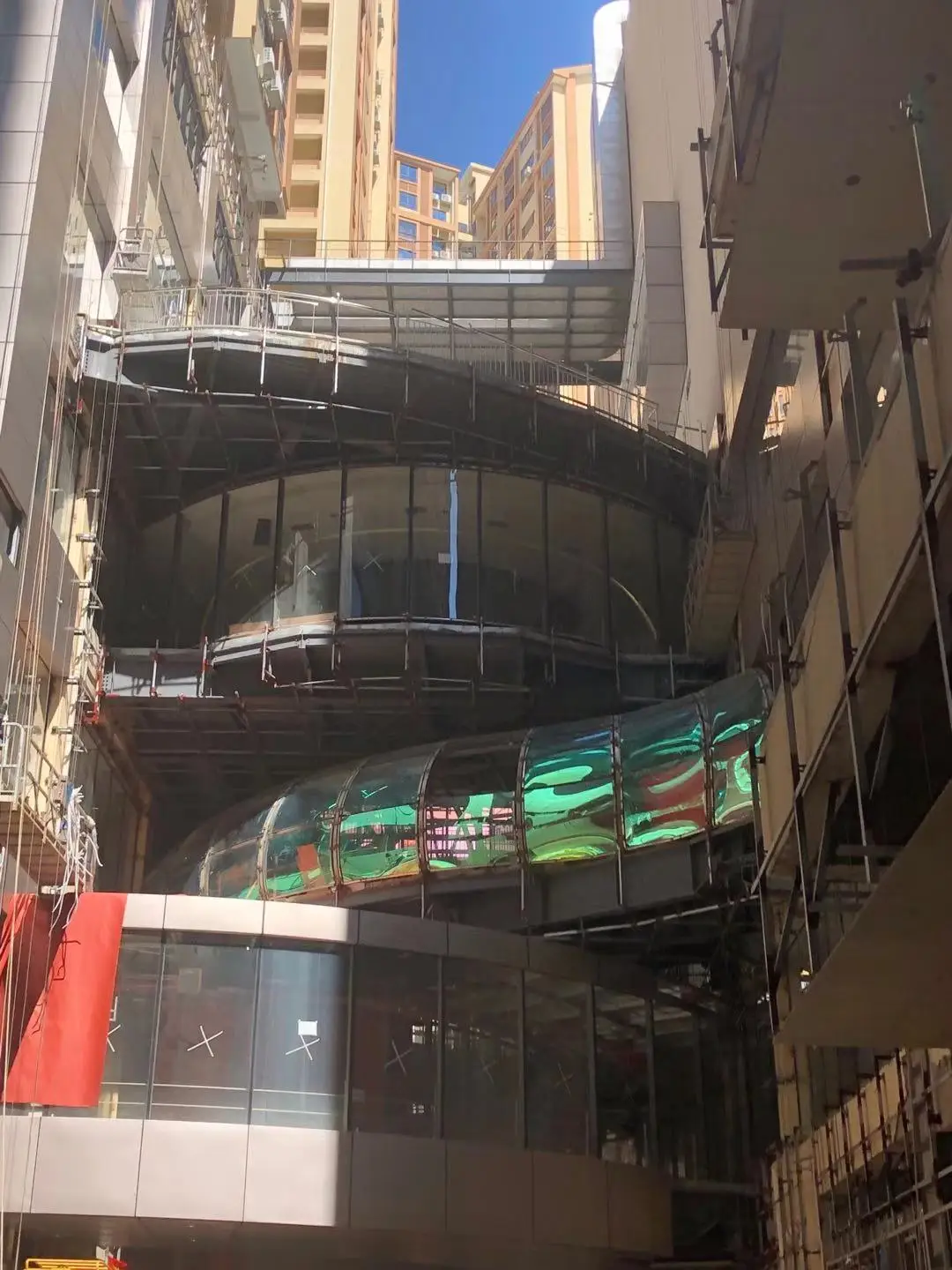 Professional Curtain Wall Window Tempered Glass Building Glass Tempered Iridescent Colored Glass