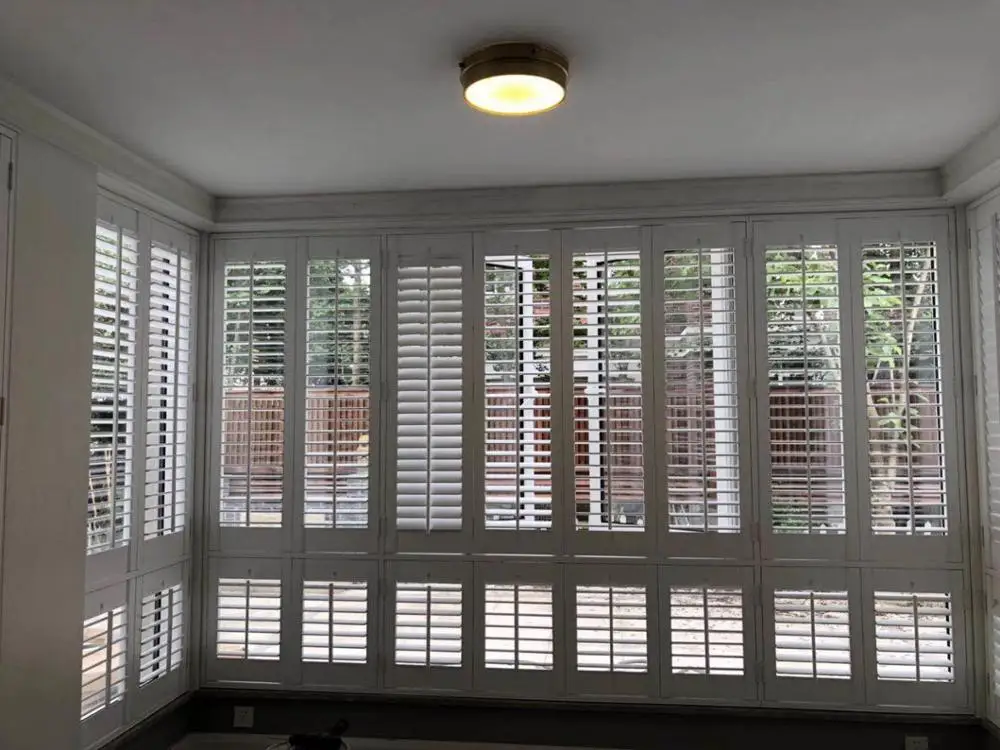 Basswood Composite 63.5 mm Plastic Door Plantation Shutter