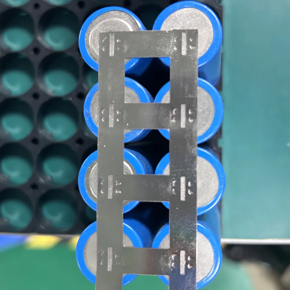 Cheebo 18650 односторонняя двойная автоматическая машина для точечной сварки литиевых батарей