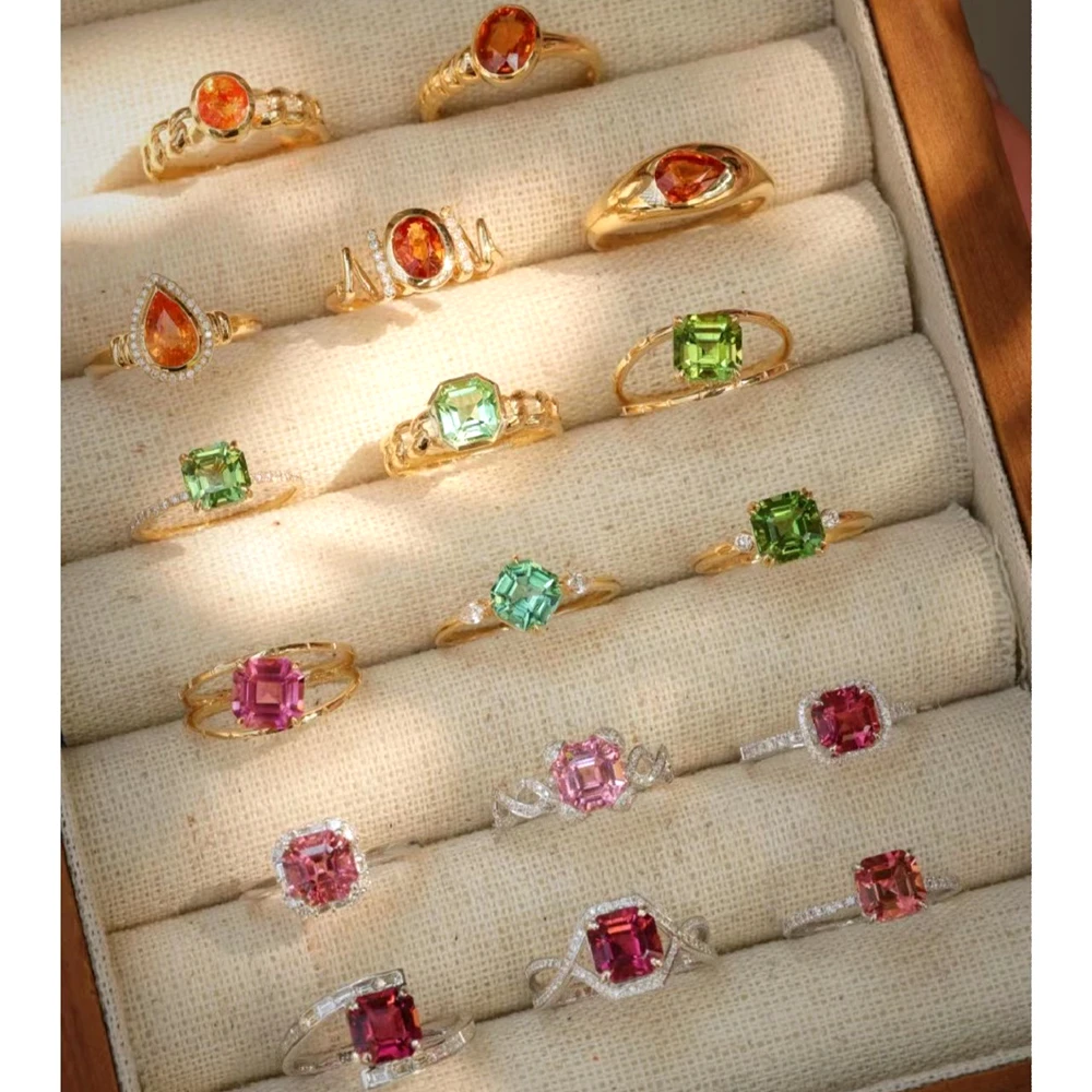 Кольцо из серебра 925 года