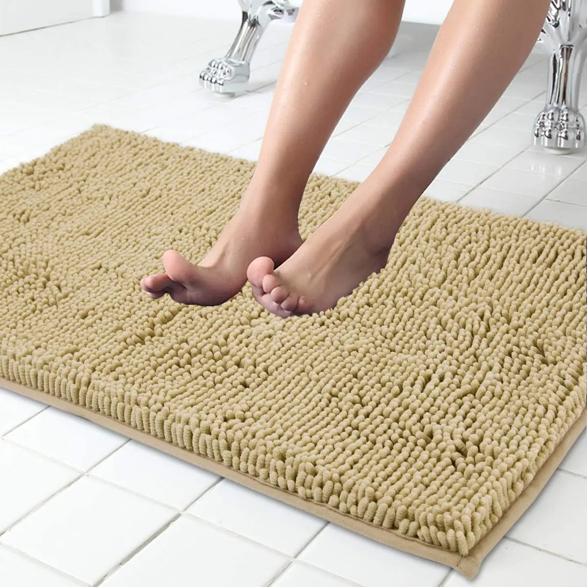Non Slip Shaggy Chenille Soft Surface Bath Mat For Bathroom Water Absorbent Carpet