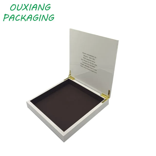 new design piano white lacquer finish luxury wooden chocolate date gift box