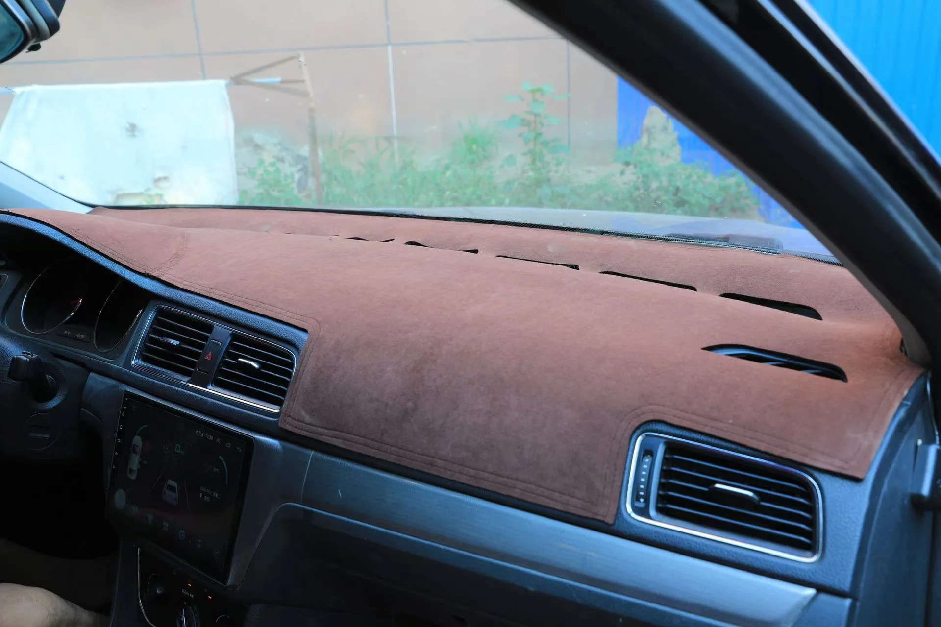 Automotive custom dashboard cover Hyundai Toyota Automotive  chamois silicone anti slip mat