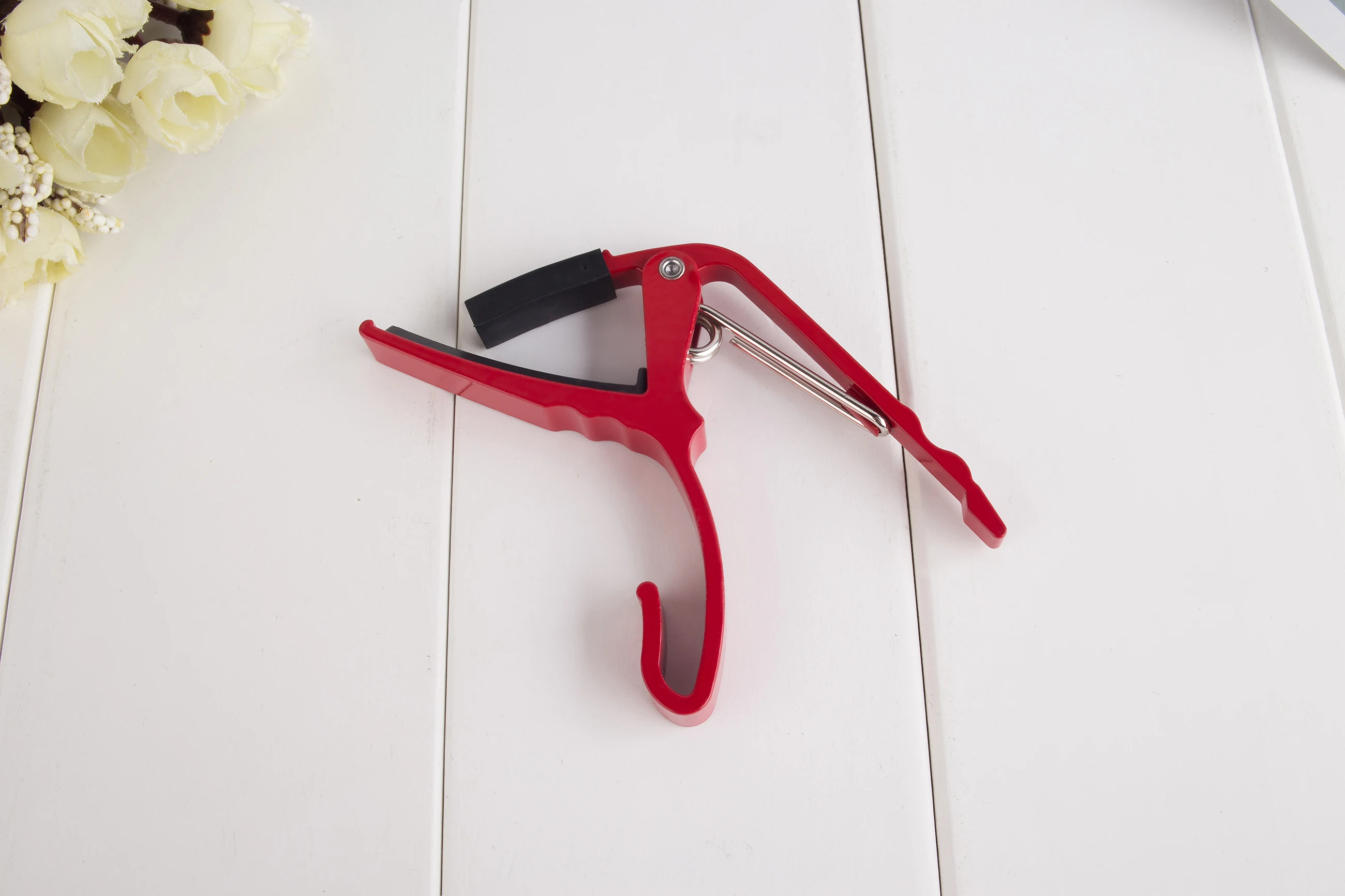 OEM Available Cheap Guitar Accessories Capo Colored acoustic guitars Capo Factory direct guitar accessories