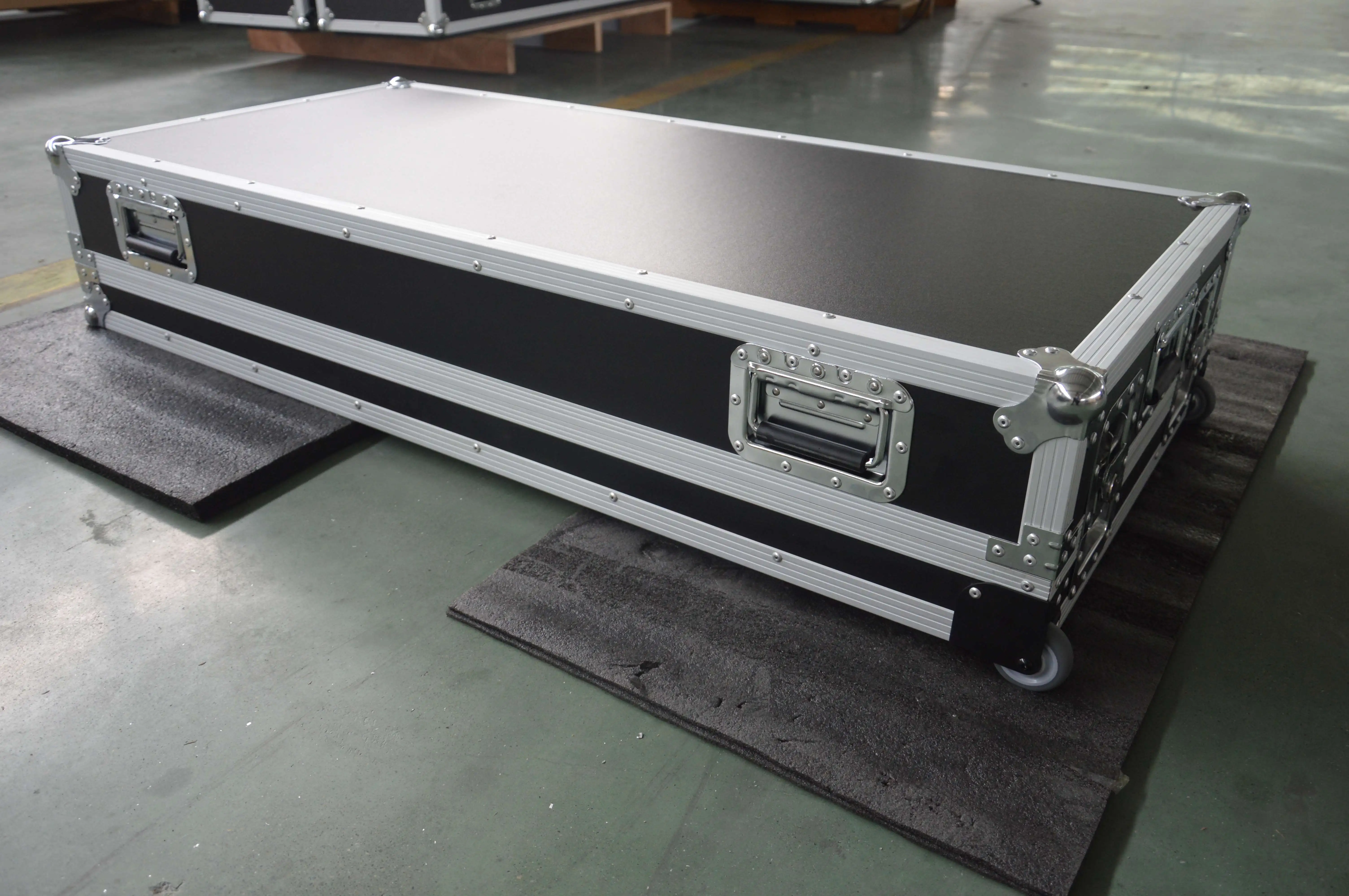 rk portable dj z table and Foldable Tour Table Flight Case /dj booth portable z