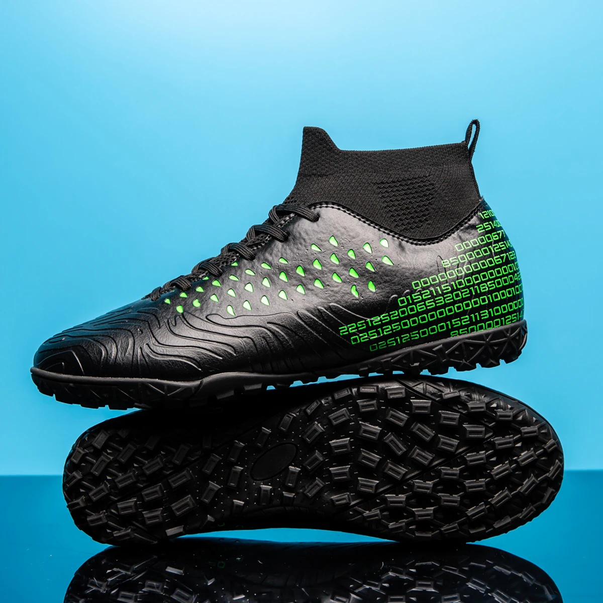 High quality factory customized hot selling long nail broken nail anti slip football shoes customized football shoes popular