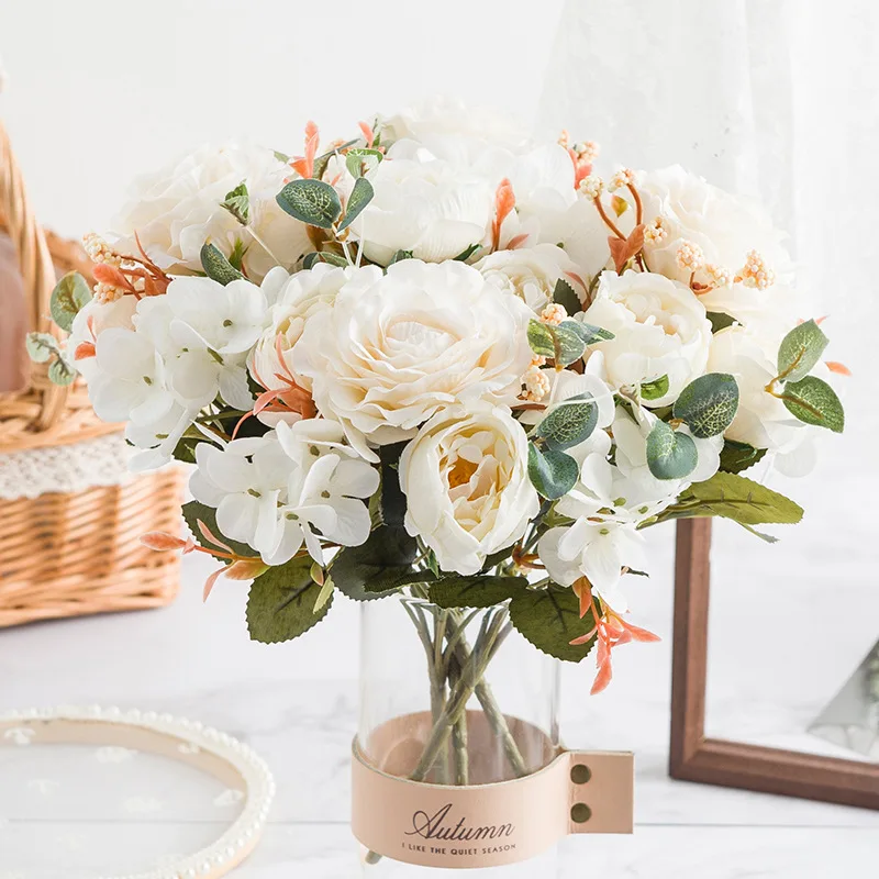Hot selling short bouquet peony flower arrangement evergreen hydrangea rose flower for vase arrangement decoration