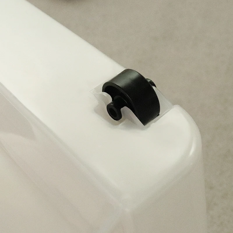 High quality light weight plastic box storage household plastic box with wheels