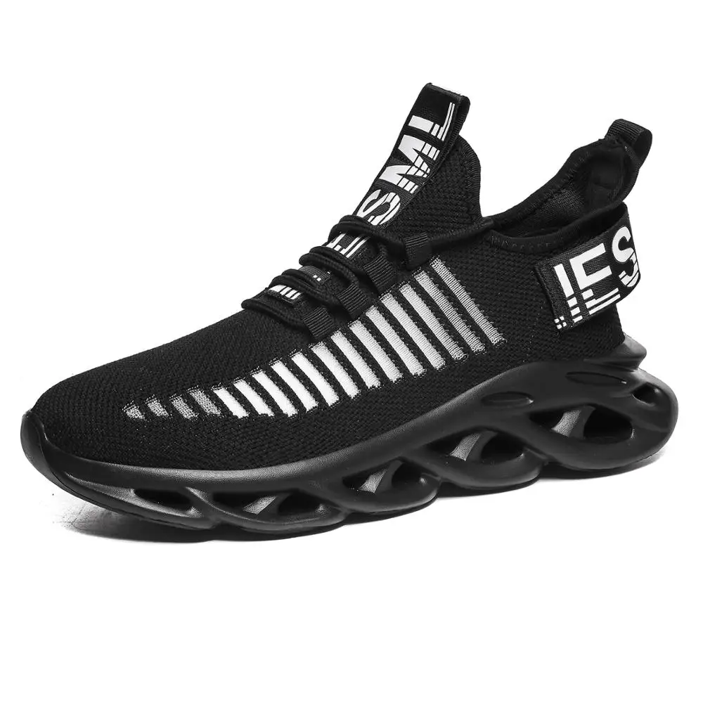 Large Size Men Running Shoe Twist Breathable Flying Knitted Casual