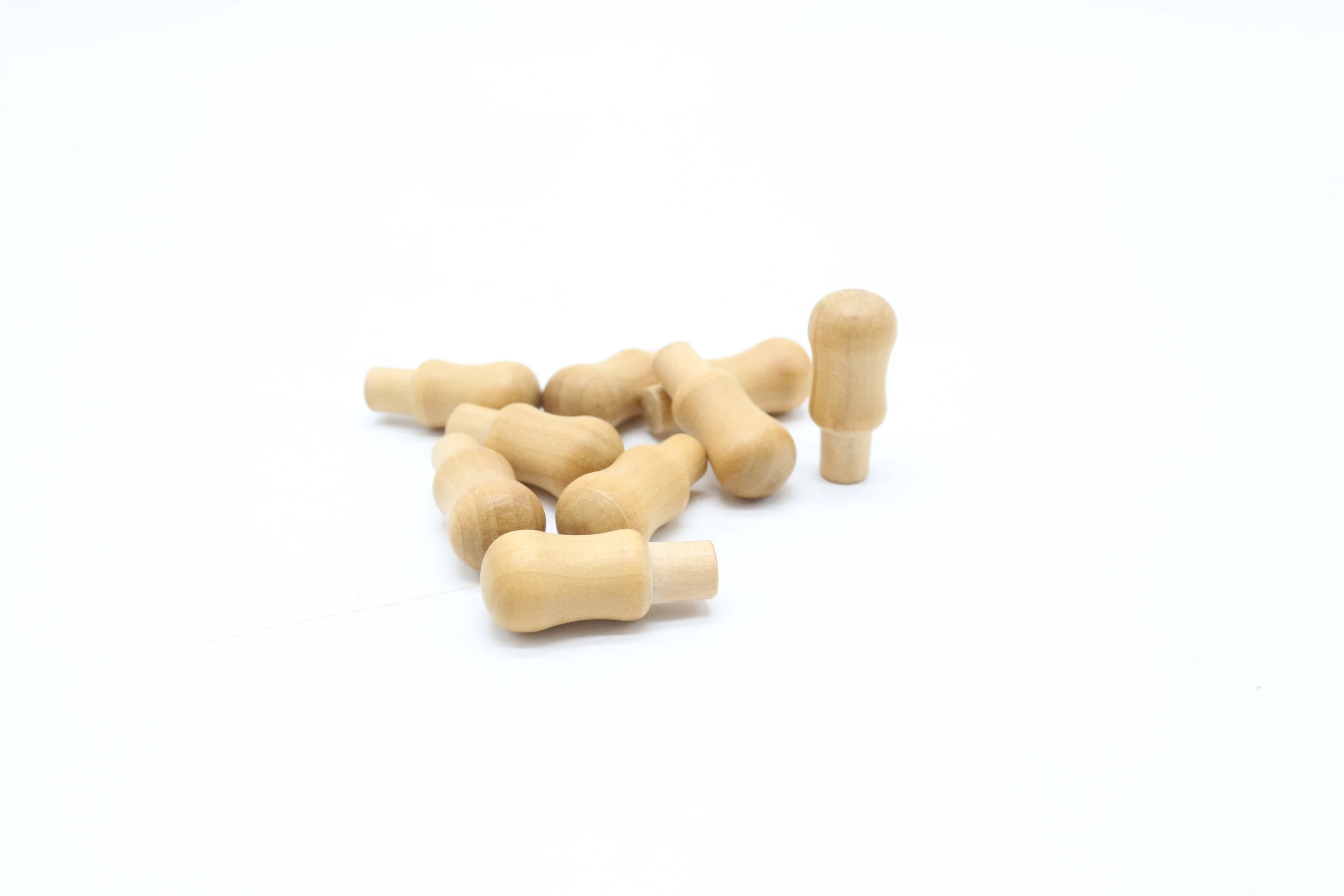 wooden hobbies Montessori teaching aids for kindergarten two-finger grasping exercisefine motor skills toys