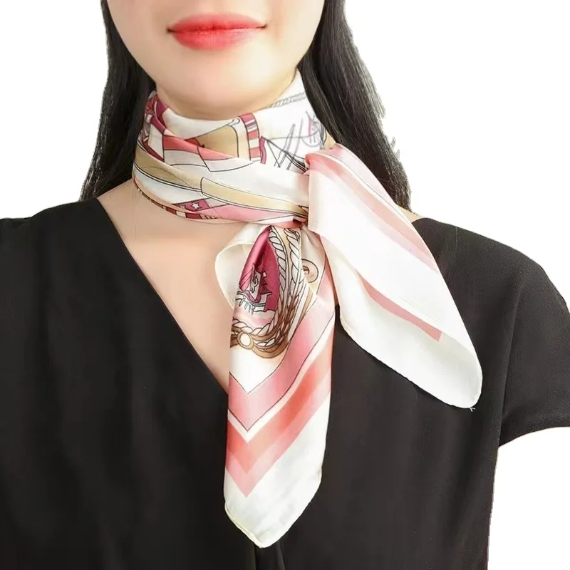 В наличии модный дизайнерский роскошный атласный шелковый шарф с принтом квадратный 70*70 см платок для женщин