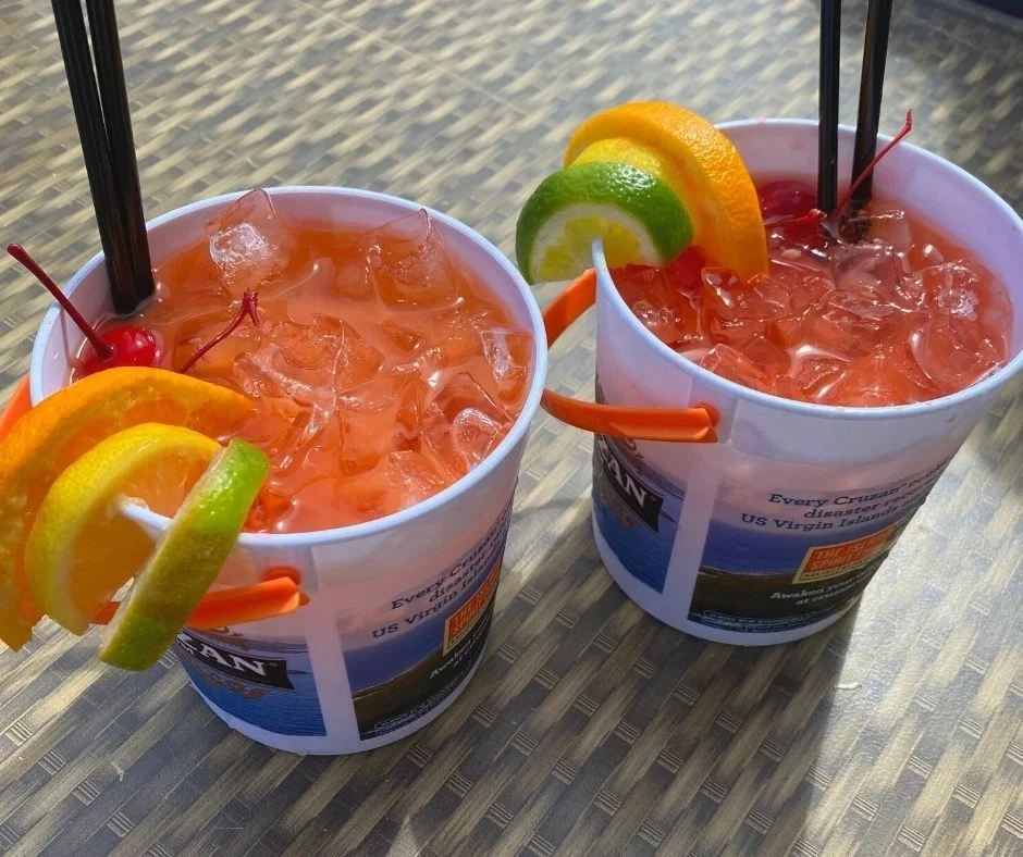 Personalized 28 oz / 32 OZ Big Cup  Reusable plastic Drink Bucket Party beverage tequila RUM PUNCH bucket for Events and beach
