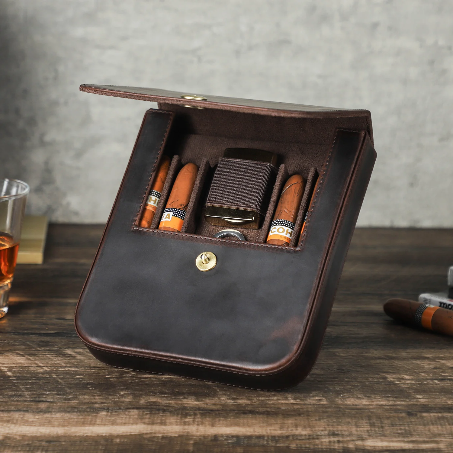 Genuine Leather 4 Slot Cigar Humidor Case with Cutter Lighter Slot Sliding Tray Design Travel Case Cigar Leather Box Holder