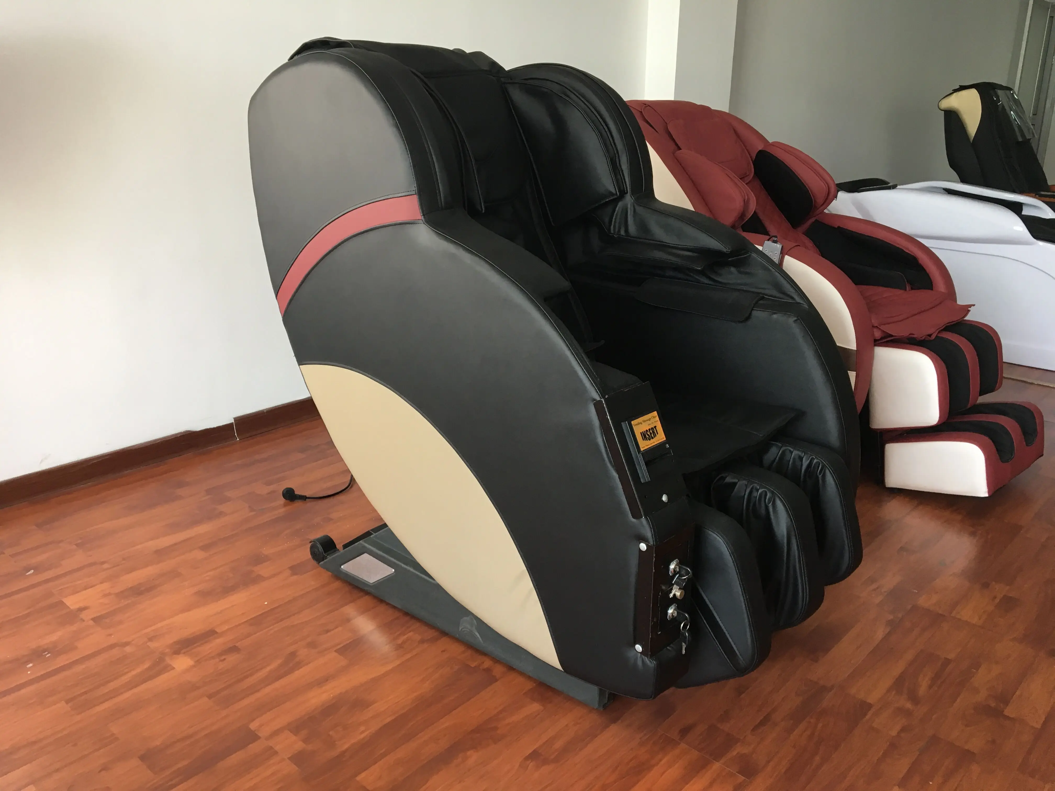 Fashion High Quality 4D Bill Operated Vending Massage Chair with full body massage