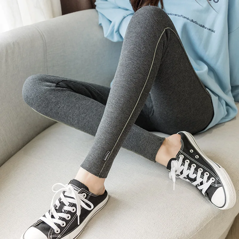 2022 New Leggings Personalized Outer Wear Thread Green Velvet Thick Warm Pants Ankle Length Cotton Trousers for Women