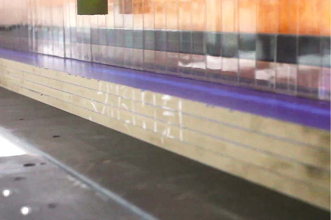 HUAHUA NP330 Automatic CNC Computer Wood Cutting Panel Saw Machine