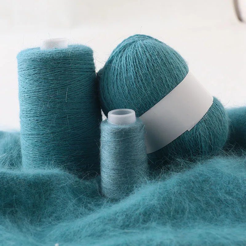  Factory Direct Sales Of Rich Colors Mink Wool Yarn Cashmere For Hand Knitting Non Fading Long