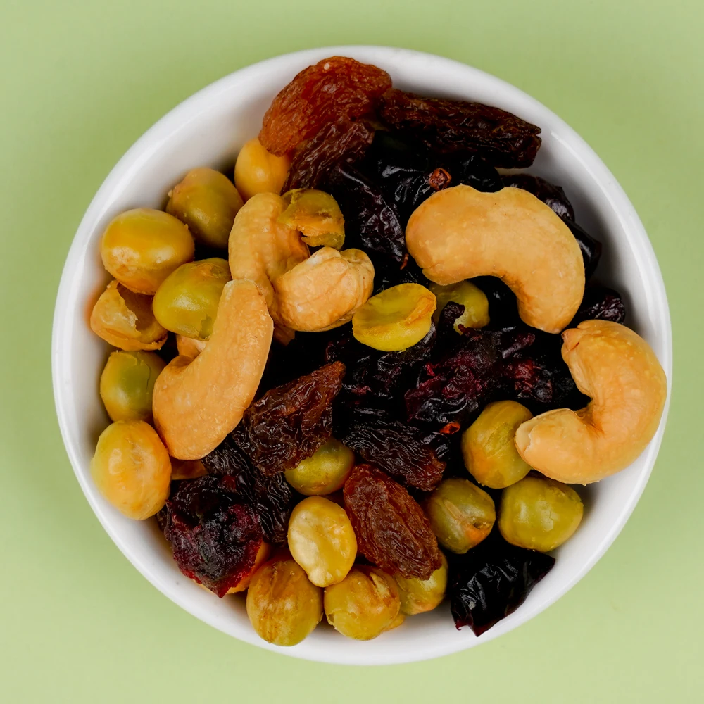 Duplex Package Raisins Cranberries Dried Fruit With Cashews Peas Nuts Trail Mix