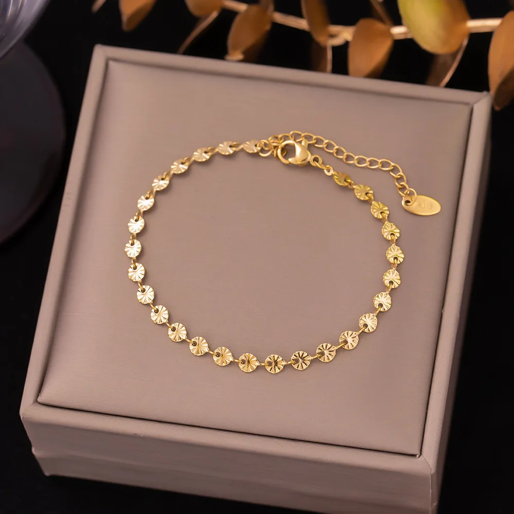 Trendy Jewelry 2023 Waterproof Stainless Steel Accessories Women Gold Plated Non Tarnish Four Clover Heart Charm Chain Bracelets